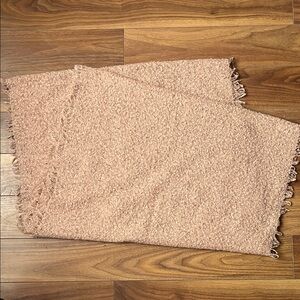 Cozy Pink Textured oversized Scarf